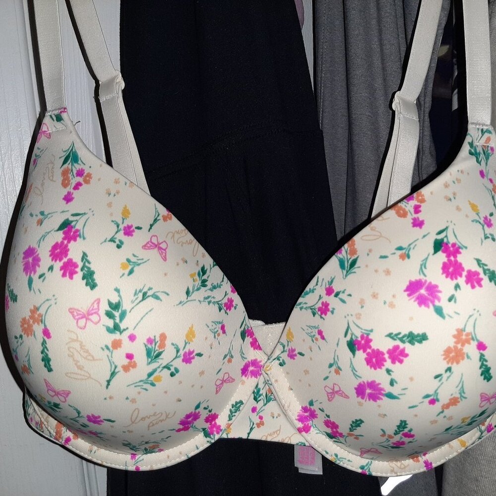Vs pink t shirt bra